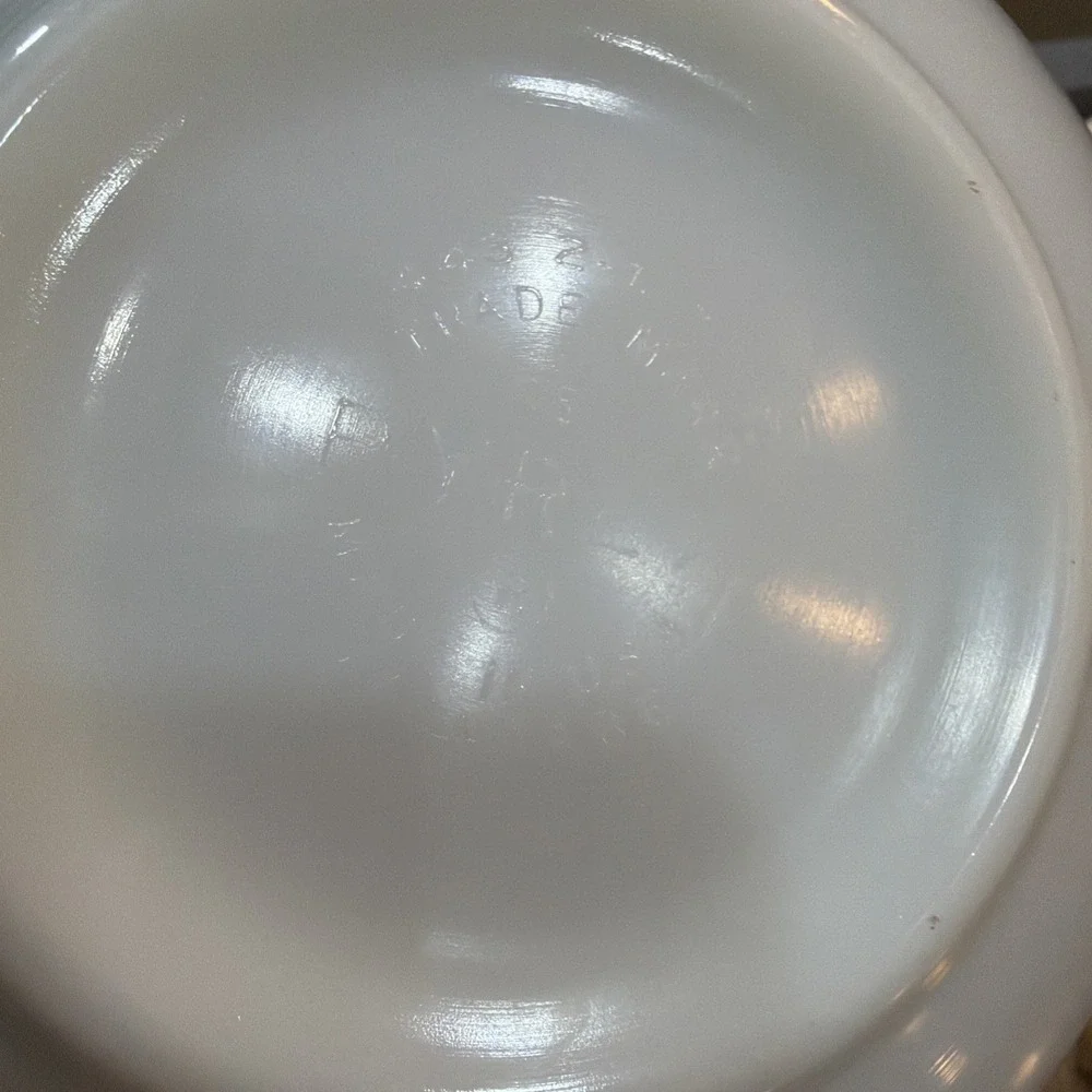Pyrex excellent no